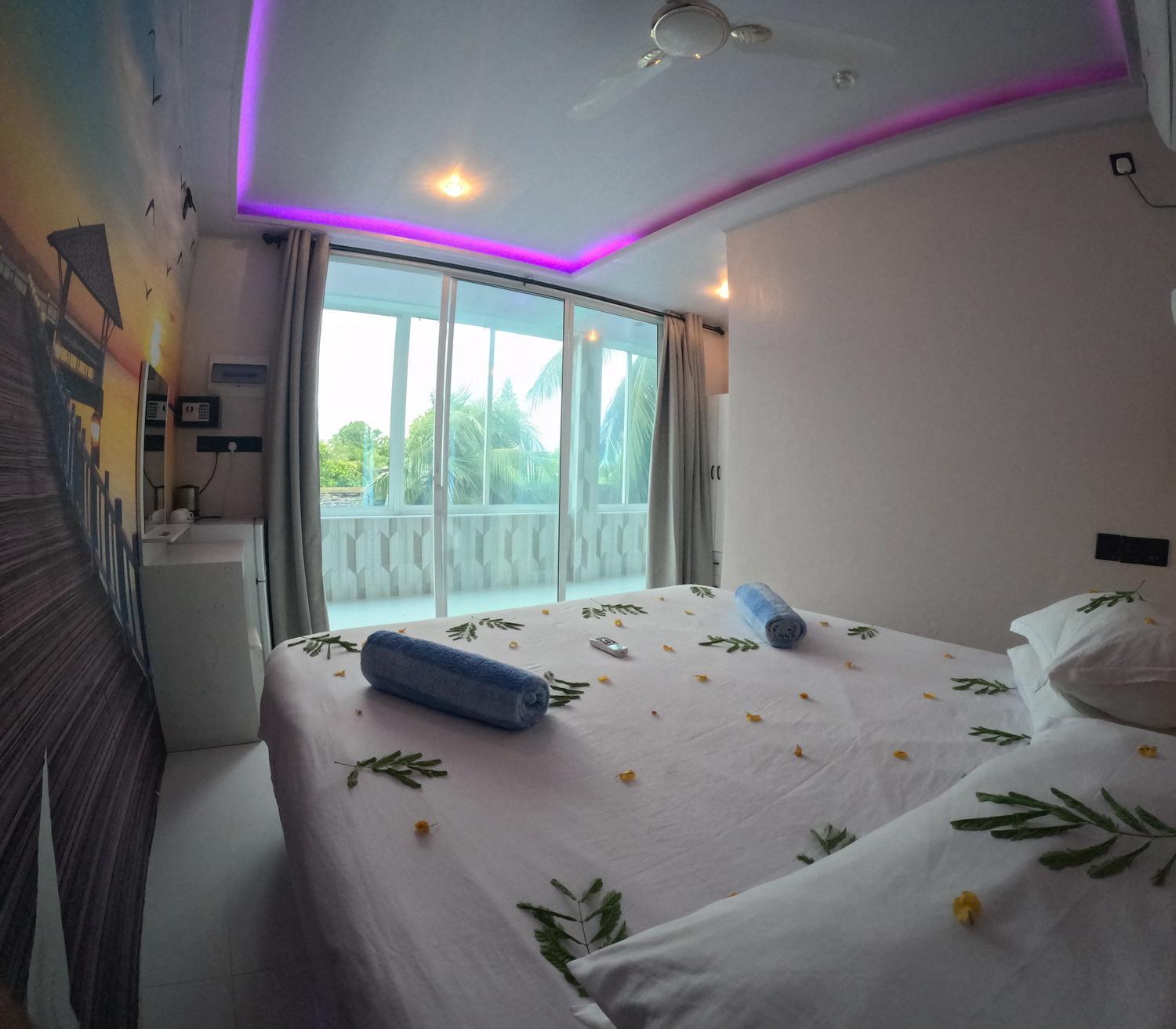 Wind Breeze Sunset View Inn Guraidhoo  Exterior foto