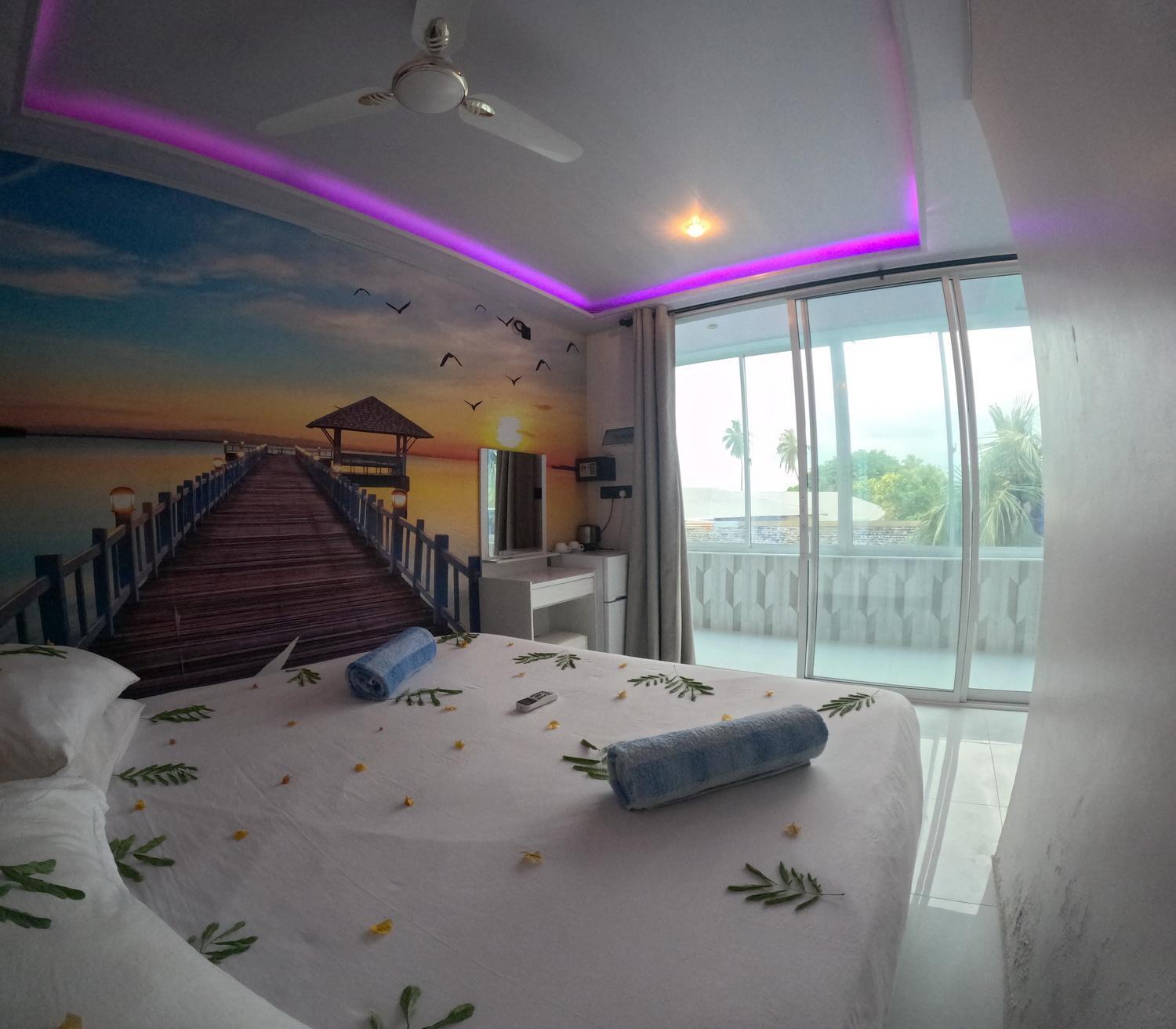Wind Breeze Sunset View Inn Guraidhoo  Exterior foto
